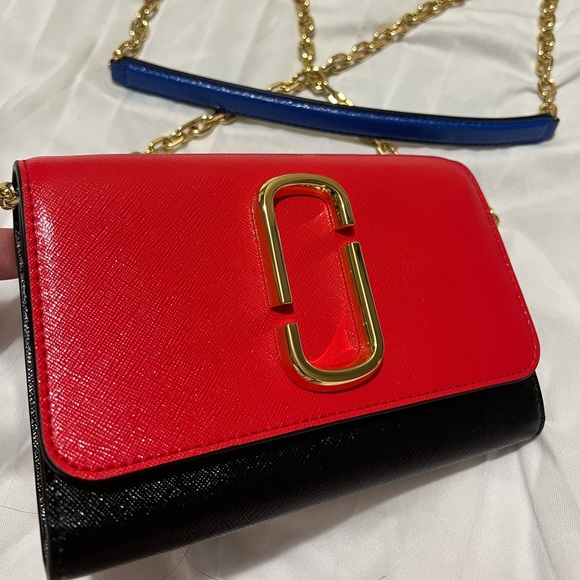 NEW Marc Jacobs SNAPSHOT Chain Wallet Red Black - Picture 3 of 8